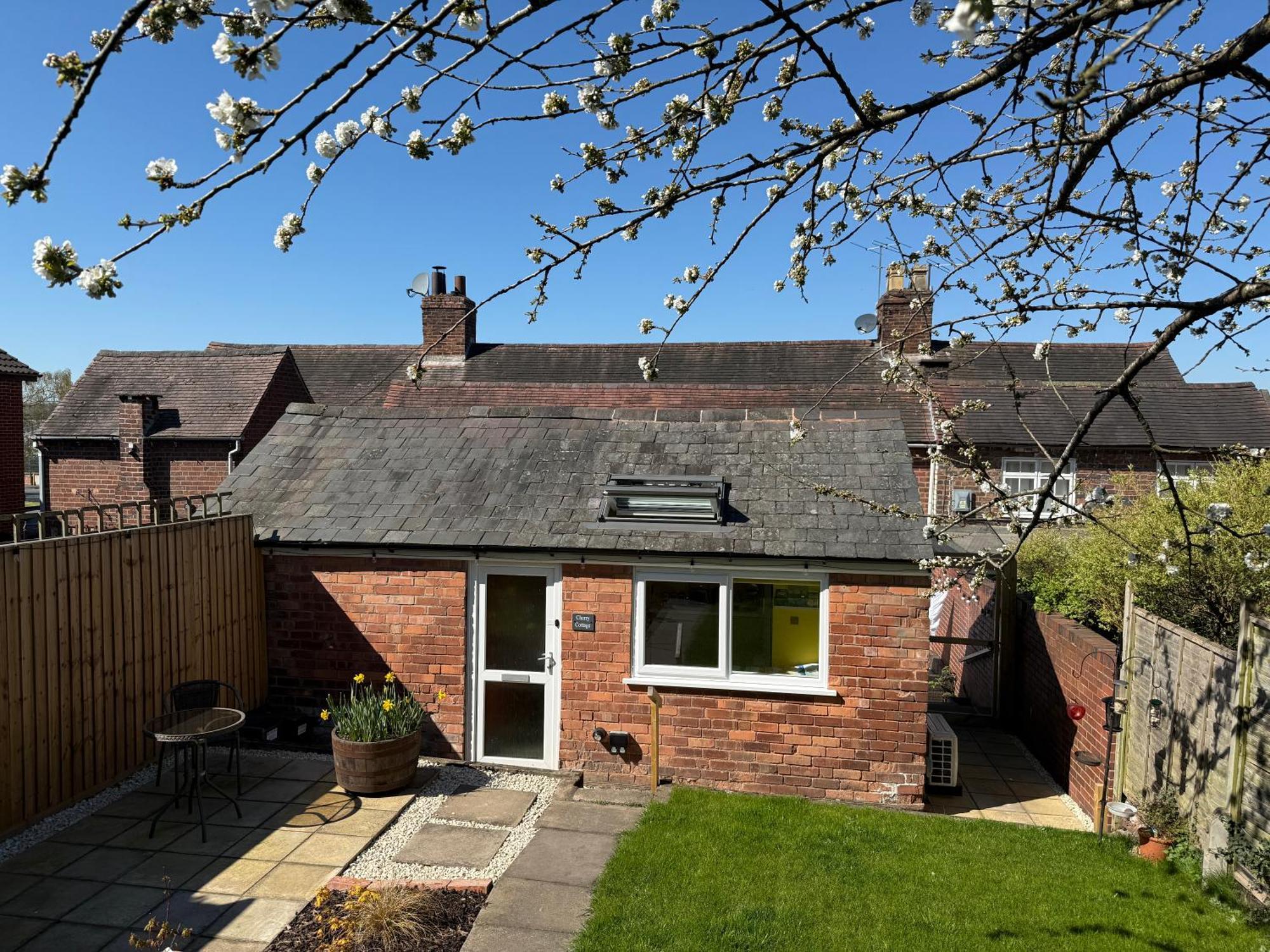 Cherry Cottage Retro Stay, Stourport-On-Severn Экстерьер фото